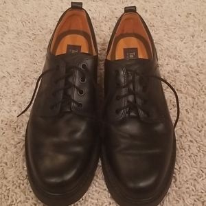Timberland Men's Black Waterproof Shoes Sz 9.5